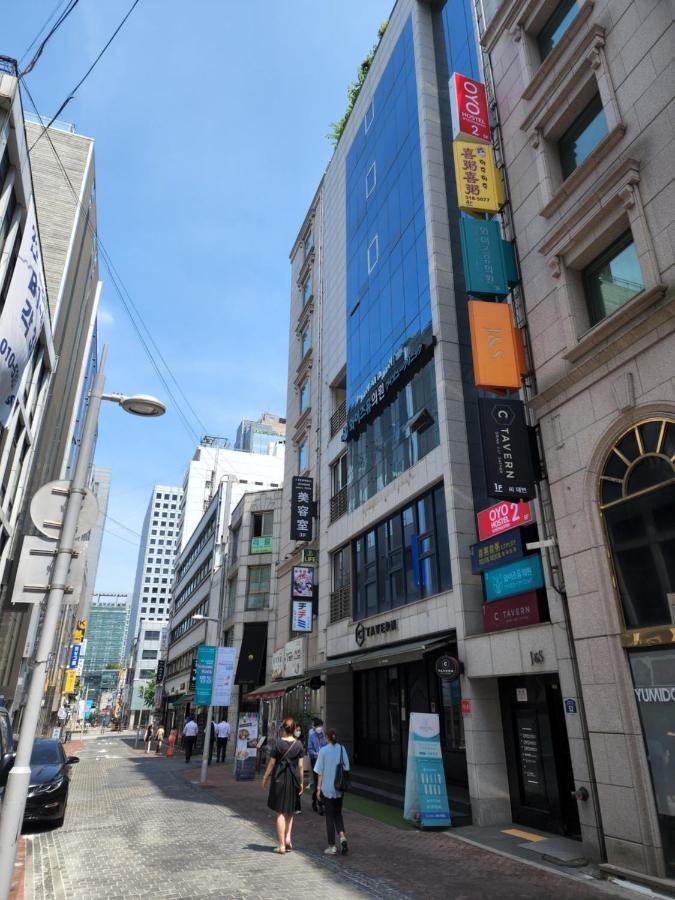 Oyo Hostel Myeongdong 2 Сеул Экстерьер фото